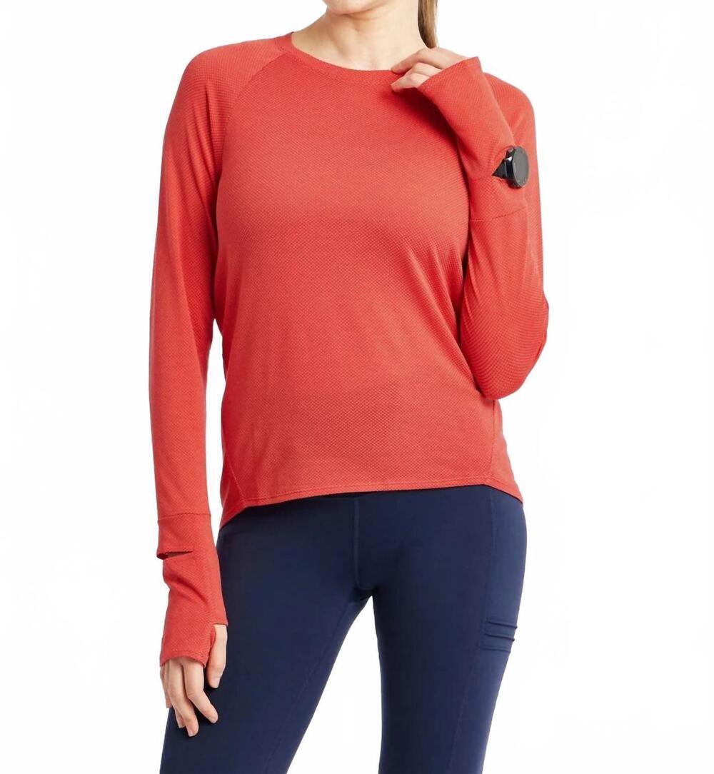 NEW OISELLE women's flyout long sleeve top in cardinal
